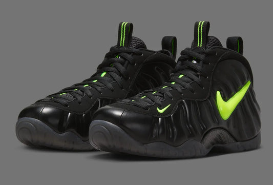 Nike Air Foamposite Pro “Voltage”